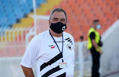 Γεωργιάδης: «Δέκα ποδοσφαιριστές και τρεις τερματοφύλακες οι διαθέσιμοι με ΑΠΟΕΛ»