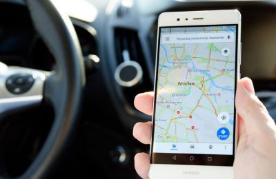 Οι Χάρτες της Google είναι ένα από τα πιο χρήσιμα εργαλεία για τις καθημερινές μας μετακινήσεις, καθώς μας πληροφορούν για την κίνηση στους δρόμους 