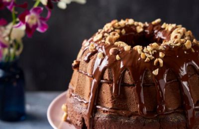 Ένα κέικ που θα ξετρελάνει τους λάτρεις της σοκολάτας και όχι μόνο