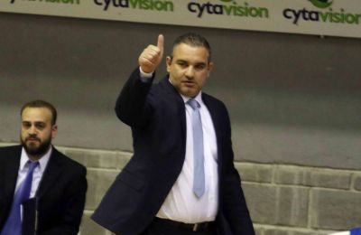 Ανόρθωση: Αναλαμβάνει ο Τόνις Κωνσταντινίδης!   
