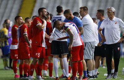 ΑΠΟΕΛ: Σφυρίζουν Γάλλοι με Σάμροκ Ρόβερς