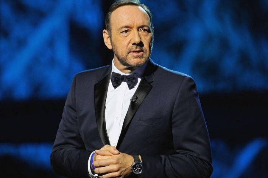 Kevin Spacey: Με ποια Ελληνίδα δημοσιογράφο συναντήθηκε στη Γαλλία;