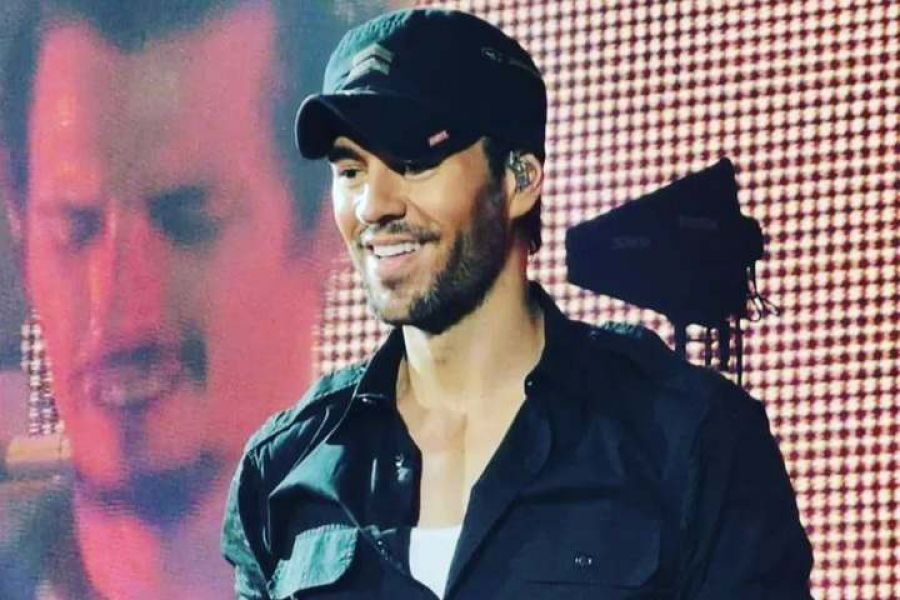 Ο Enrique Iglesias πάσχει από μια σπάνια ασθένεια