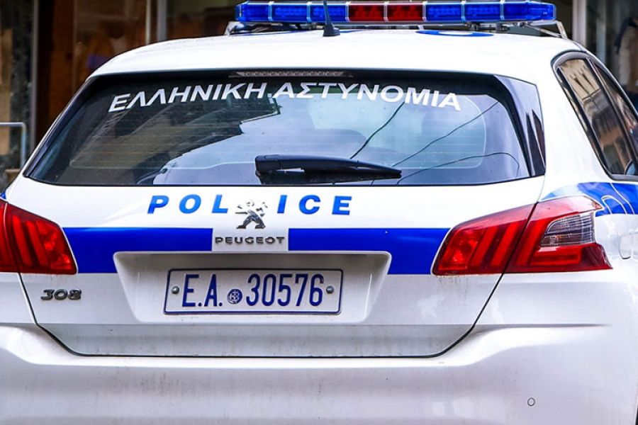 Συμπεθέρες πιάστηκαν στα χέρια για τον χωρισμό των παιδιών τους