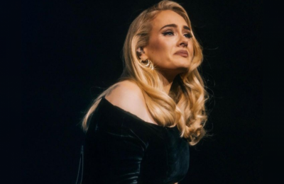 Adele: Κατέρρευσε στα παρασκήνια συναυλίας της στο Λας Βέγκας