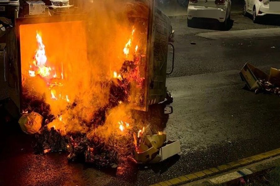 Χάος στη Λεμεσό – Κρατούμενος με βραχιολάκι ανάμεσα στους συλληφθέντες (Pics,vid)