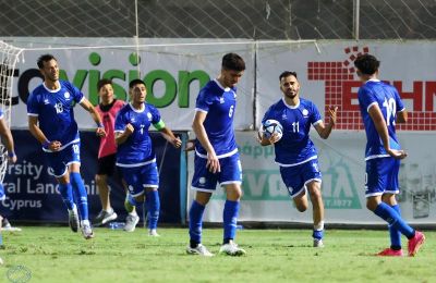 Εθνική: Πάει ως αουτσάιντερ, θέλει κέρδος (pics)