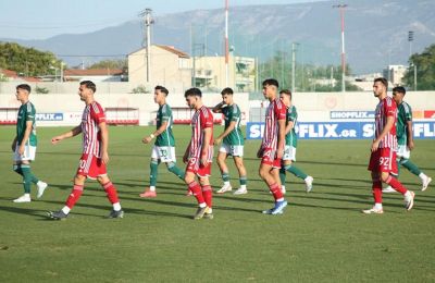 Ζωγράφισε... τρίποντο κορυφής η εντυπωσιακή ΑΕΚ!