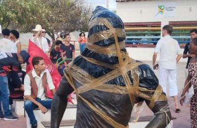 Βανδάλισαν το άγαλμα του Ντάνι Άλβες στη γενέτειρά του