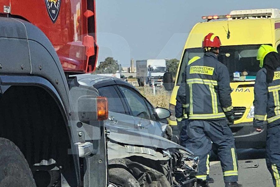 Τροχαίο ατύχημα στις Χαλεπιανές