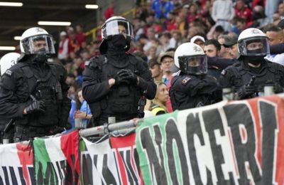 Συνελήφθησαν 67 Ιταλοί οπαδοί με μαχαίρια στο Ντόρτμουντ 