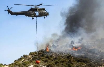 Tέσσερα εναέρια μέσα στη μάχη κατά νέας πυρκαγιά στη επαρχία Πάφου
