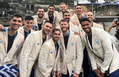 Αποχώρησε πρόωρα από την τελετή έναρξης η ομάδα μπάσκετ της Ελλάδας