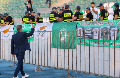 Χαιρέτησε Ομόνοιάτες ο Παπασταύρου (pics)