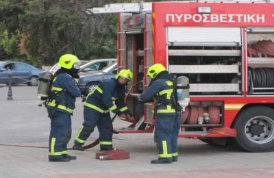 Ισχυρές δυνάμεις πυρόσβεσης έσπευσαν στη Βυζακιά (ΦΩΤΟ)