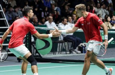 Davis Cup: Τζόκοβιτς και Μετζέντοβιτς «καθάρισαν» τη δουλειά κόντρα στην Ελλάδα