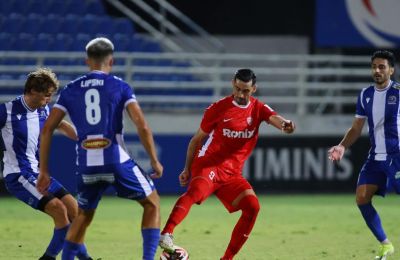 Νέα Σαλαμίνα: Ένας βγαίνει, ένας μπαίνει