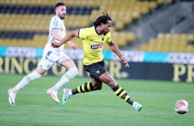 AEK: Το βλέμμα στην κορυφή