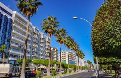 Λεμεσός: Όταν οι μισθοί φεύγουν για ενοίκιο