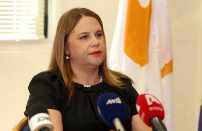 Καλεί σε εναρμονισμό με την οδηγία για το αδίκημα της κυβερνοβίας