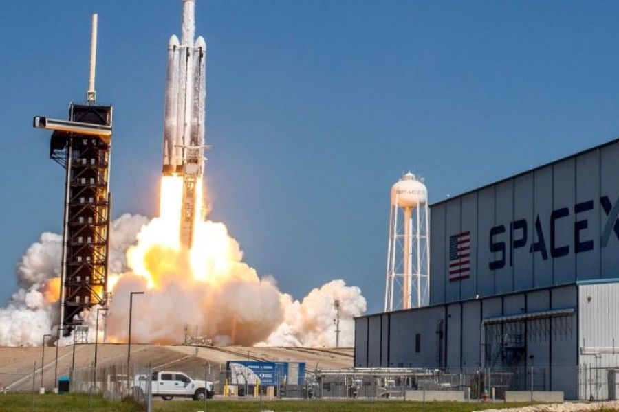 SpaceX: Σε 350 δισ. δολάρια η διαστημική εταιρεία του Έλον Μασκ