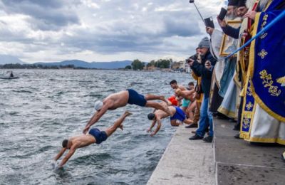 Θεοφάνια: Γιατί είναι ξεχωριστή ημέρα και τι γιορτάζει η Χριστιανοσύνη