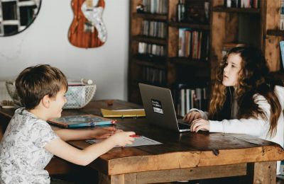 Εμβολιάζουμε αγόρια και κορίτσια 11 έως 13 ετών μέσω ΓεΣΥ 