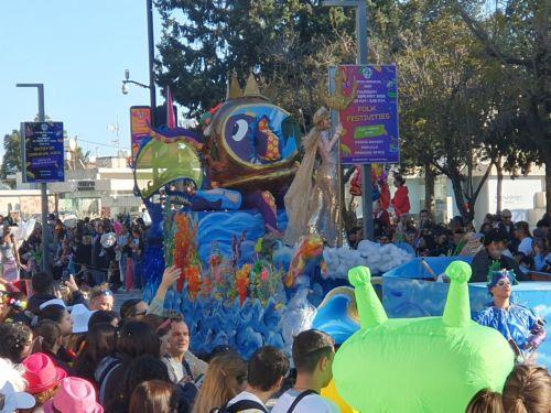 Φαντασματορική η καρναβαλίστικη παρέλαση της Πάφου