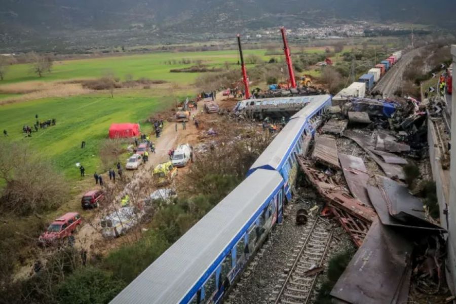 Τέμπη-Βρέθηκαν 2 χρόνια μετά τα συντρίμμια της εμπορικής αμαξοστοιχίας