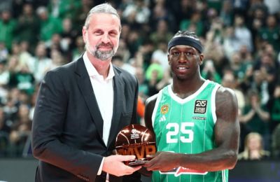 Ναν: Παρέλαβε το βραβείο του MVP της Ευρωλίγκας για τον Φεβρουάριο