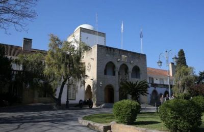 Συνεχίζεται ο χαρτοπόλεμος μεταξύ Προεδρικού και ΑΚΕΛ
